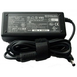 Toshiba PA3215U-1ACA Laptop AC Adapter for  Satellite 1800-412  Satellite 1800-452E